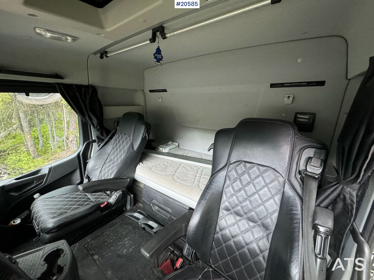Camion benne Mercedes Arocs 3258: photos 25