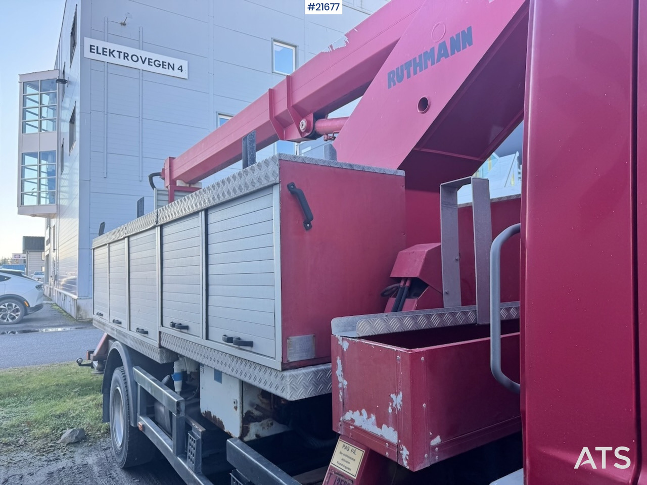 Mercedes-Benz Mercedes Atego 4x2 18 meters Liftbil - Camion avec nacelle: photos 5 Mercedes-Benz Mercedes Atego 4x2 18 meters Liftbil - Camion avec nacelle: photos 5