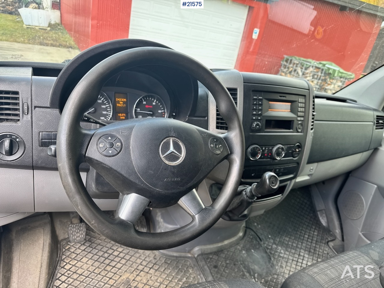 Fourgon utilitaire Mercedes-Benz SPRINTER: photos 35 Fourgon utilitaire Mercedes-Benz SPRINTER: photos 35