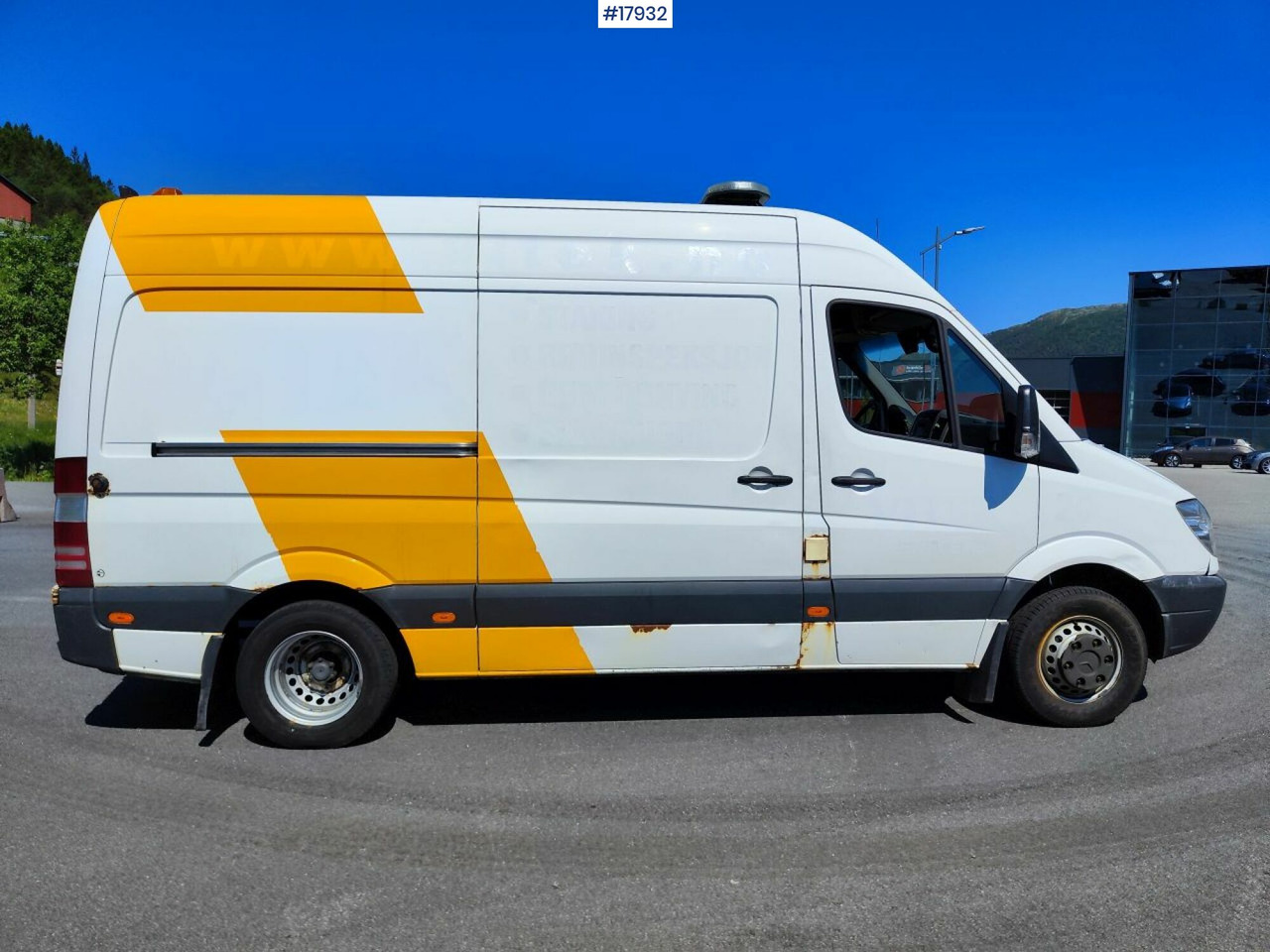Mercedes sprinter 516CDI - Fourgon utilitaire: photos 5 Mercedes sprinter 516CDI - Fourgon utilitaire: photos 5