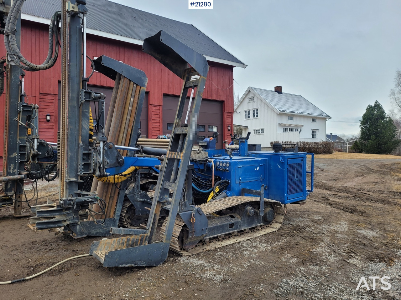 Nemek 407 TS - Foreuse: photos 1 Nemek 407 TS - Foreuse: photos 1