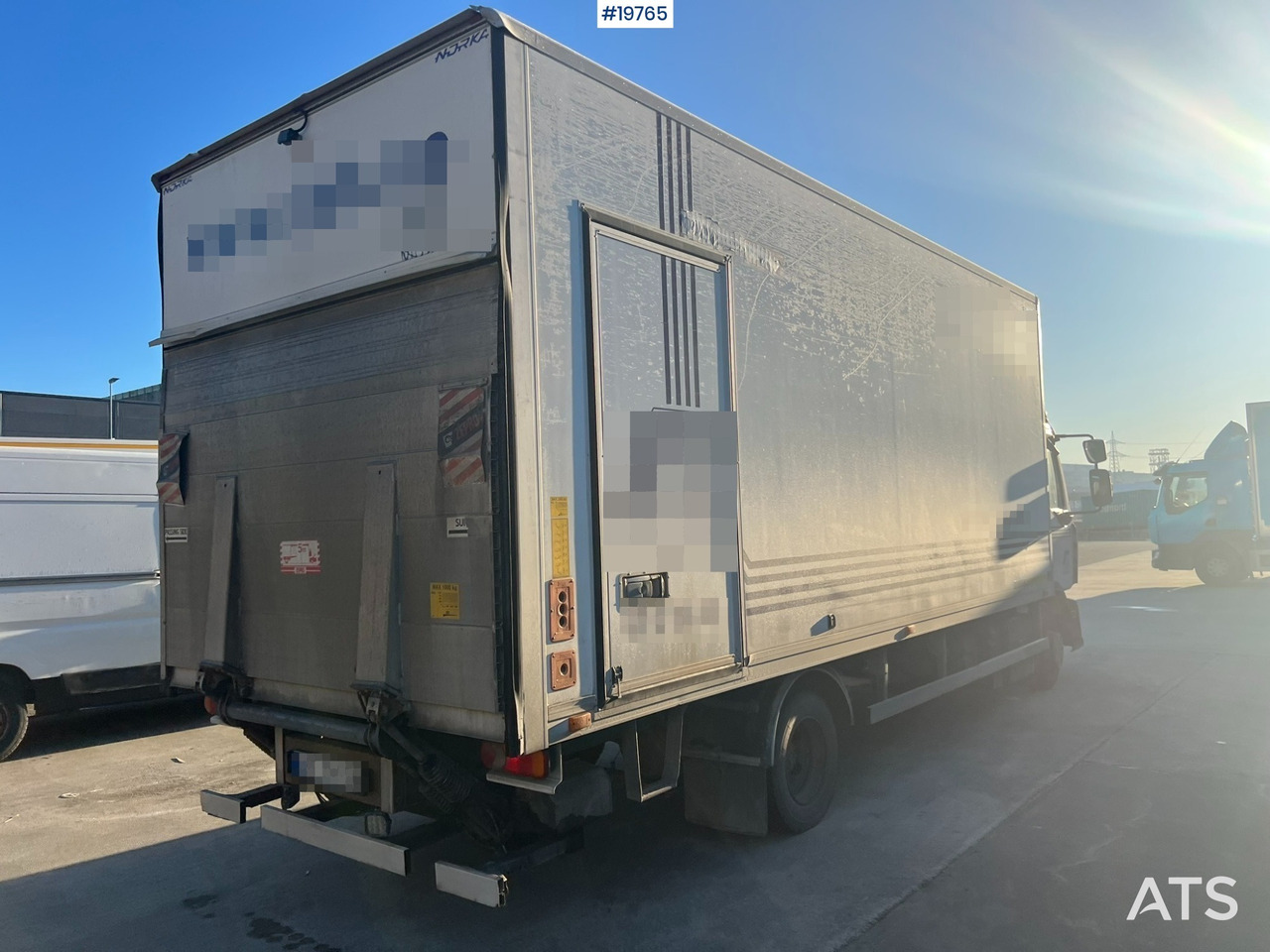 Camion fourgon Renault D7.5: photos 15