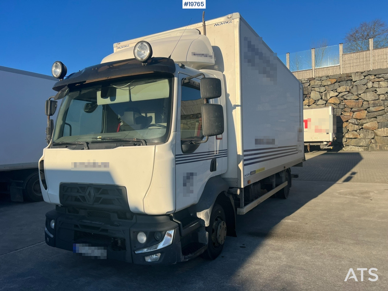 Camion fourgon Renault D7.5: photos 43