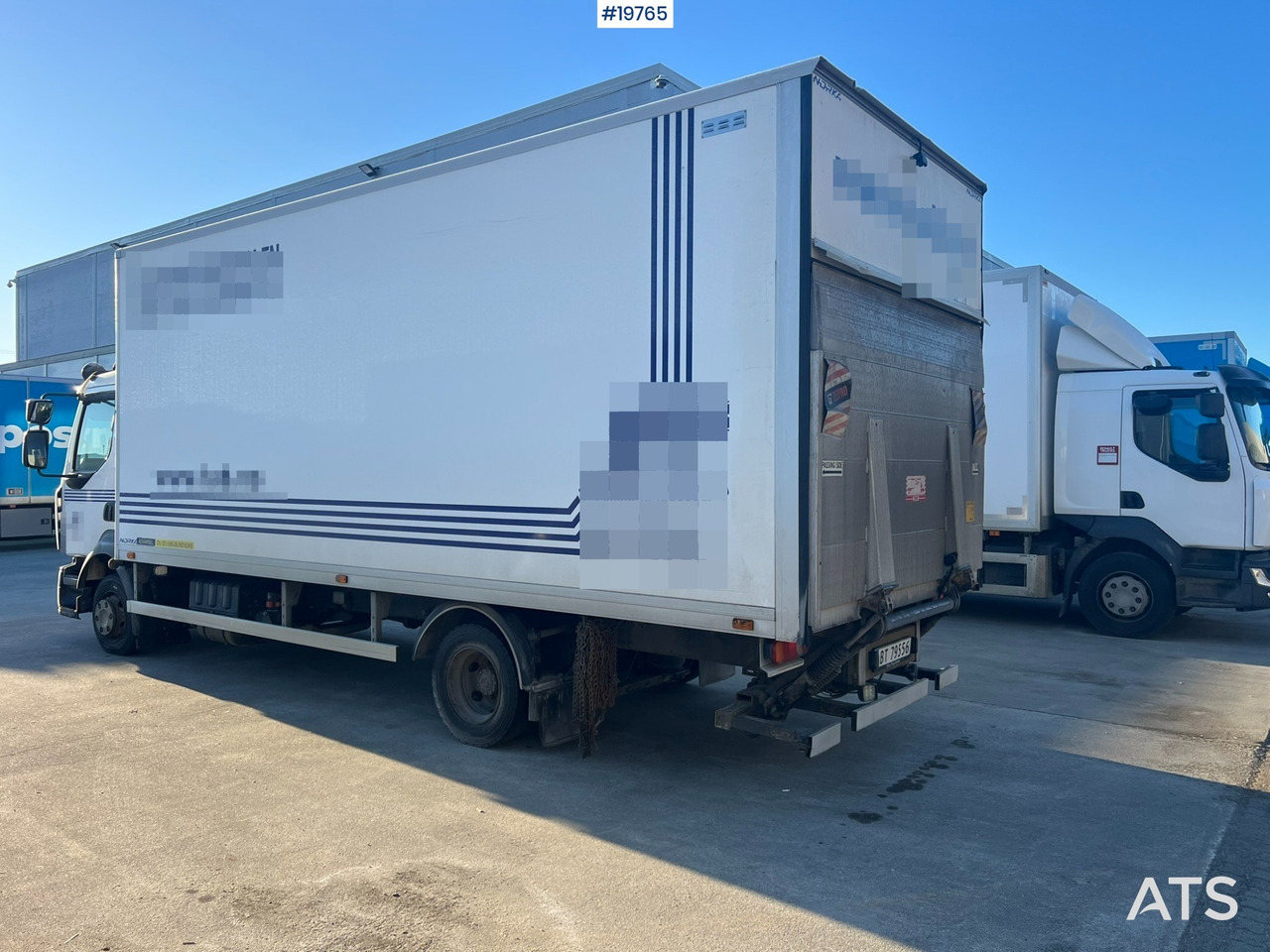 Camion fourgon Renault D7.5: photos 24