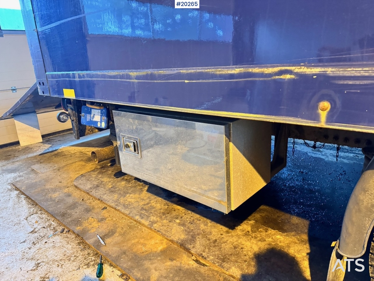 Camion fourgon Renault midlum 220.08: photos 14