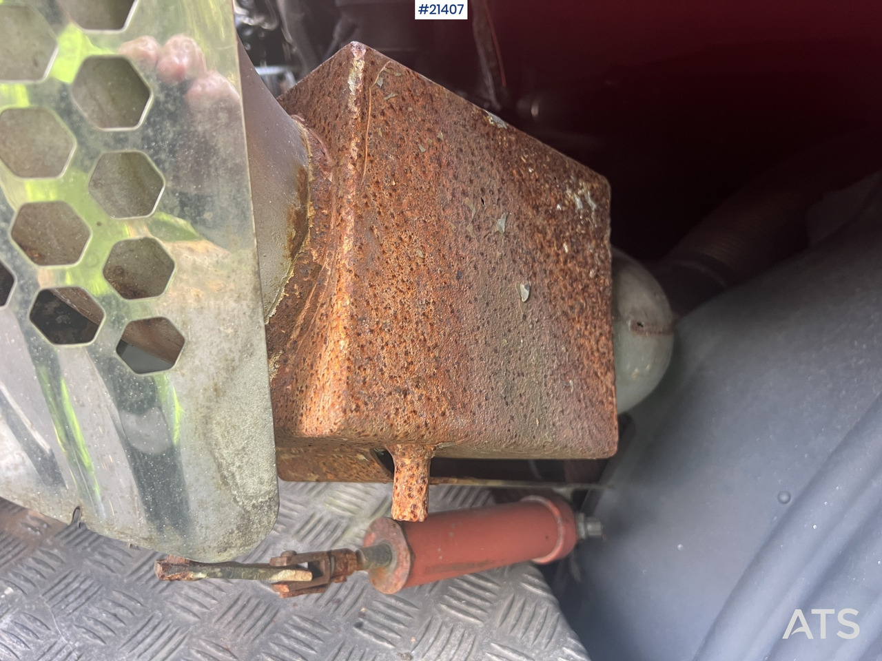 Camion benne Scania P124G: photos 24 Camion benne Scania P124G: photos 24