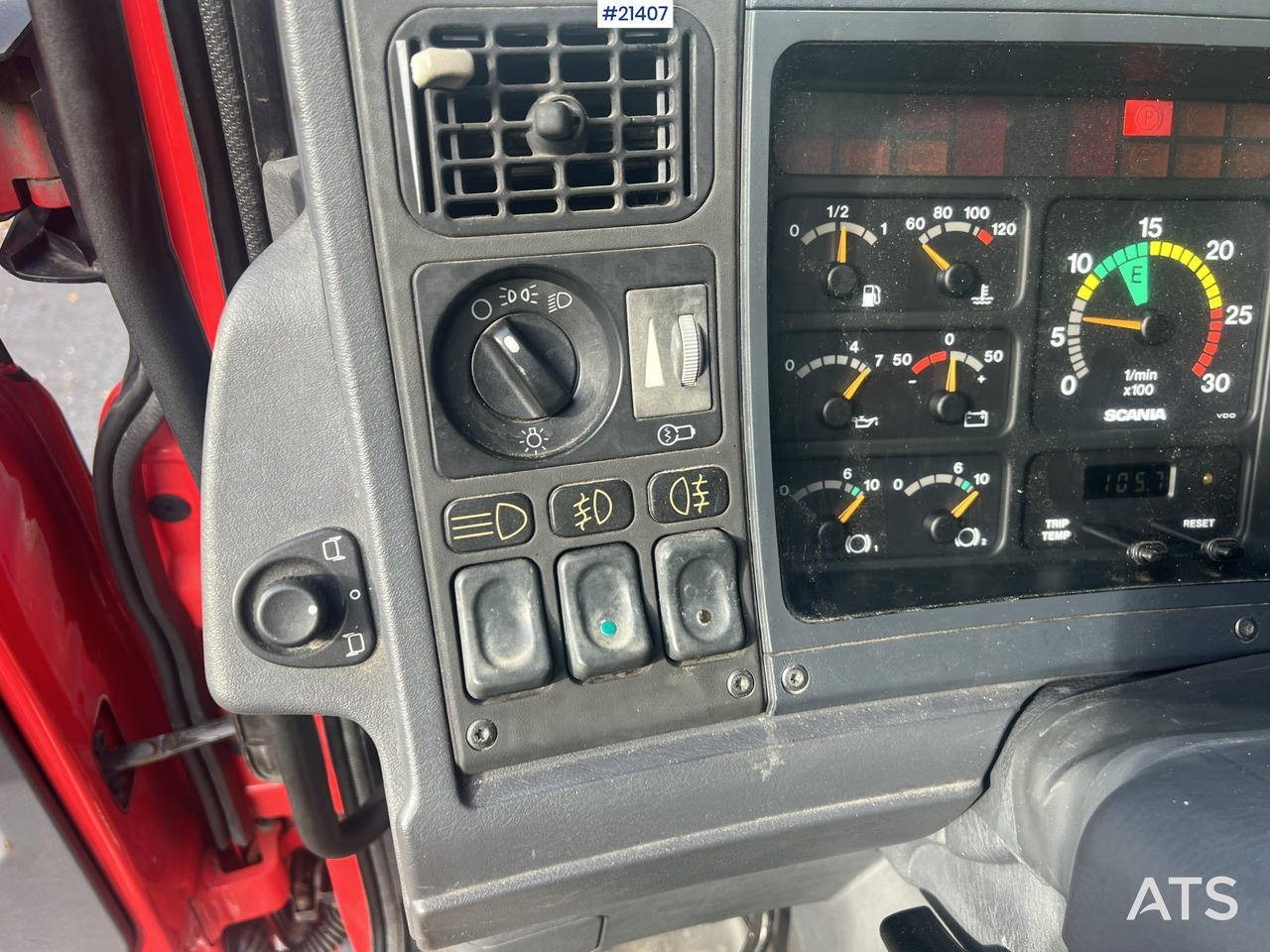 Camion benne Scania P124G: photos 30 Camion benne Scania P124G: photos 30