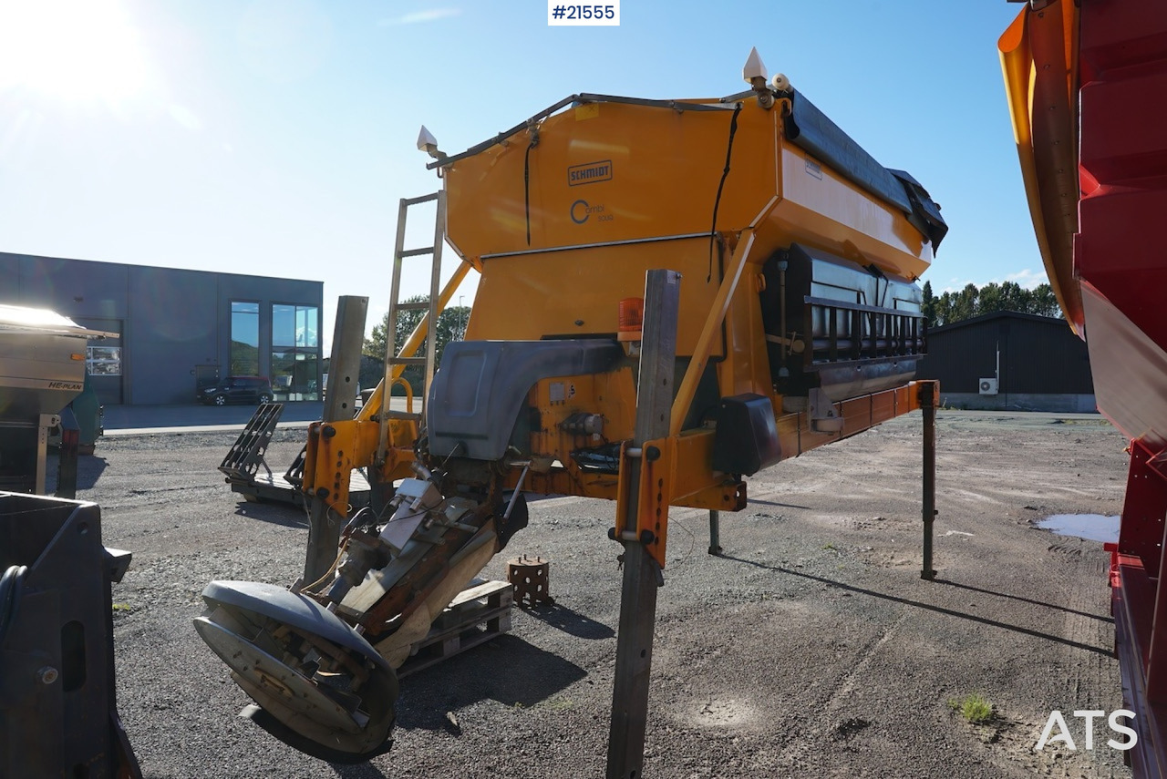 Schmidt Schmidt Stratos B70-36 sandstrøer med styringspanel - Epandeur de sable: photos 5 Schmidt Schmidt Stratos B70-36 sandstrøer med styringspanel - Epandeur de sable: photos 5