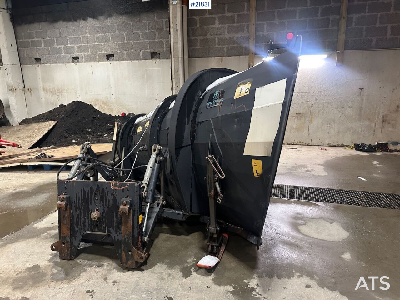 Tellefsdal D-plow - Lame à neige: photos 4 Tellefsdal D-plow - Lame à neige: photos 4