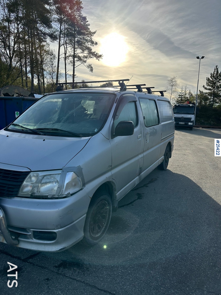 Toyota HIACE - Fourgon utilitaire: photos 1 Toyota HIACE - Fourgon utilitaire: photos 1