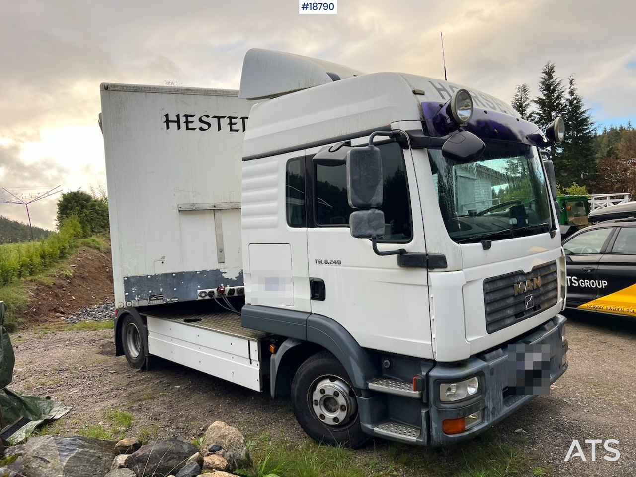 Photo d'intérieur 1: Tracteur routier MAN TGL 8.240