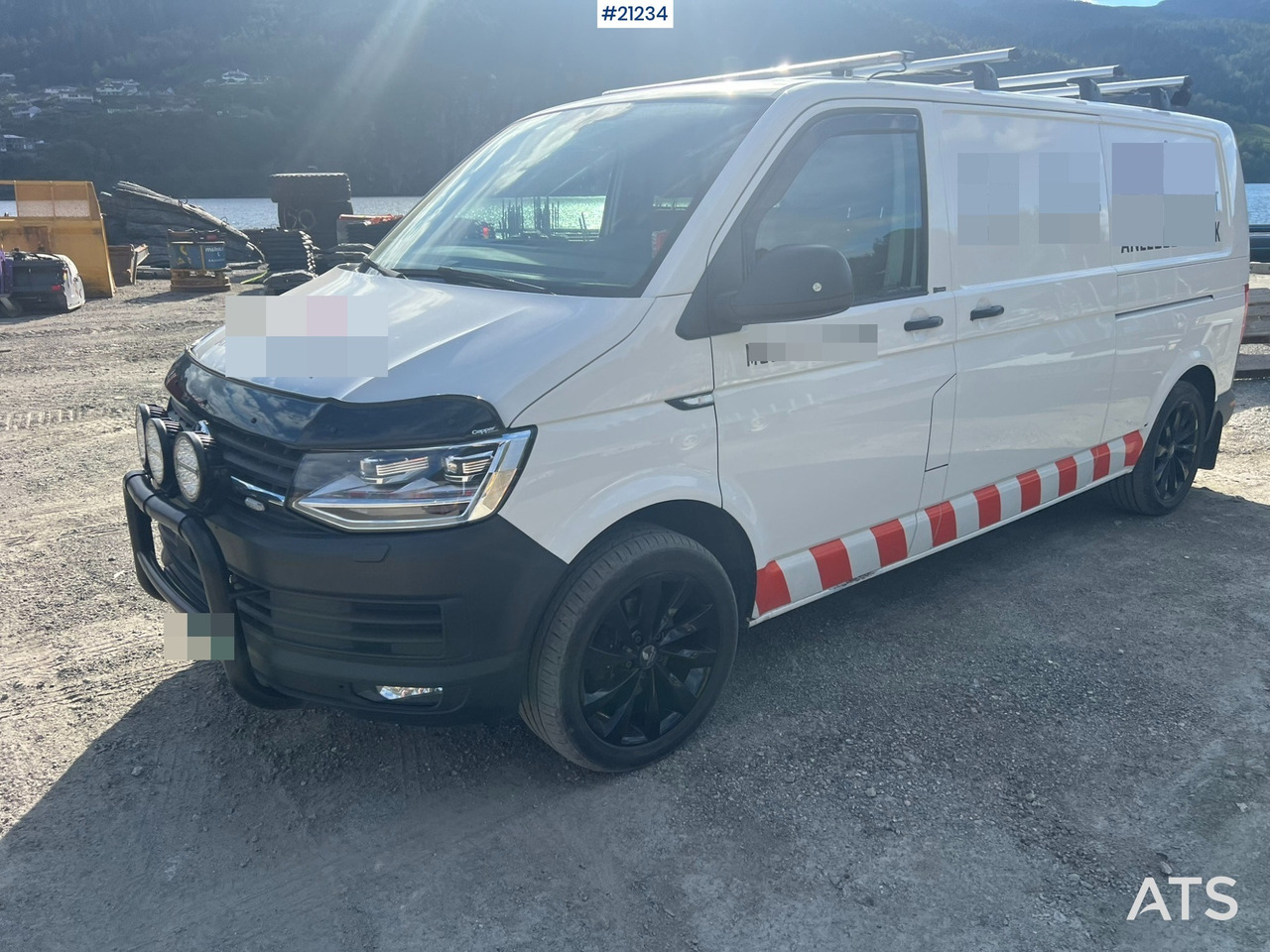 Fourgon utilitaire Volkswagen TRANSPORTER: photos 21