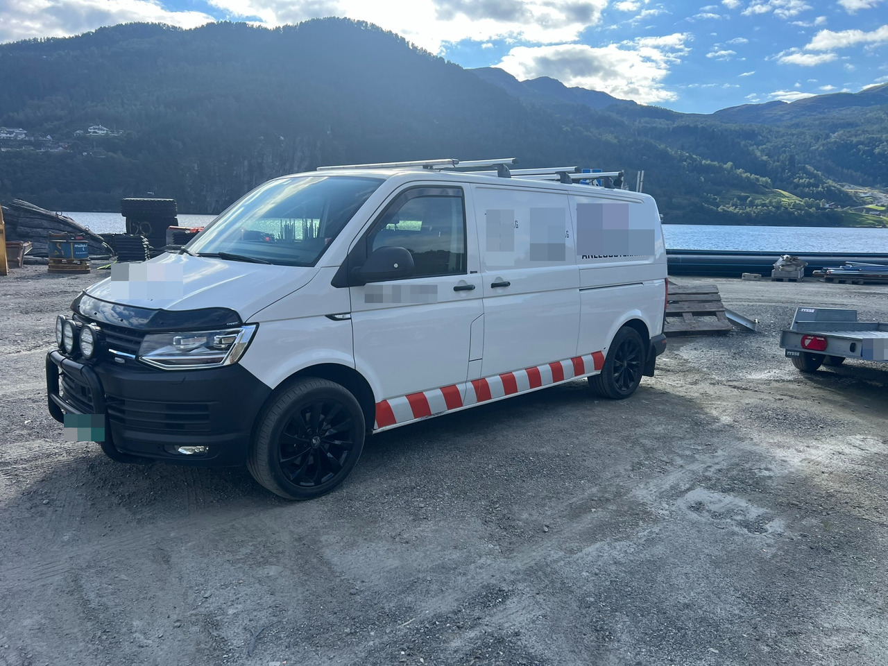 Volkswagen TRANSPORTER - Fourgon utilitaire: photos 1 Volkswagen TRANSPORTER - Fourgon utilitaire: photos 1