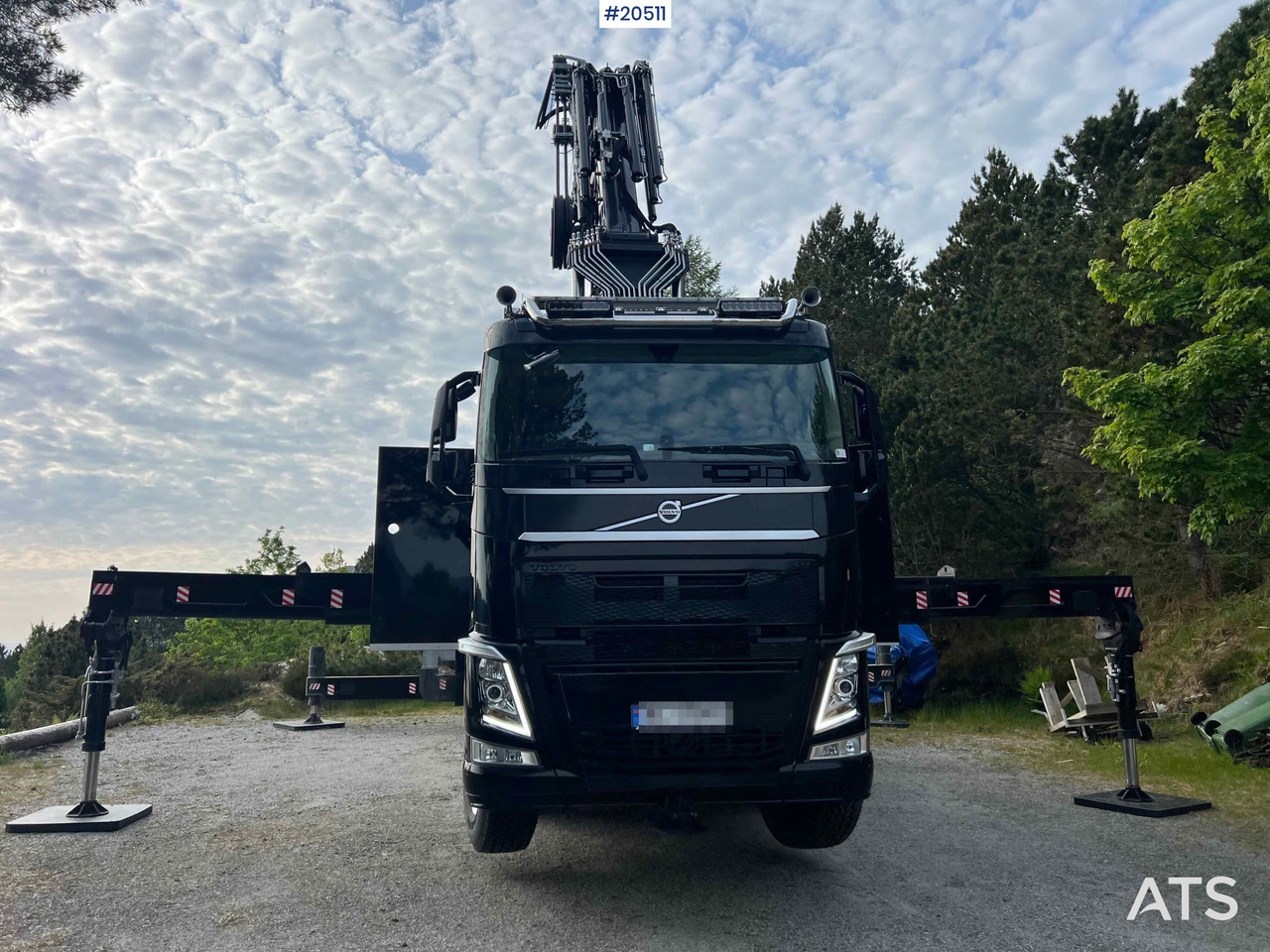 Volvo FH 540 8x2 Kranbil m/ 2021 165 t/m HIDROKON kran m/ jibb og vinsj og enn masse utstyr! SE VIDEO - Camion grue: photos 3 Volvo FH 540 8x2 Kranbil m/ 2021 165 t/m HIDROKON kran m/ jibb og vinsj og enn masse utstyr! SE VIDEO - Camion grue: photos 3