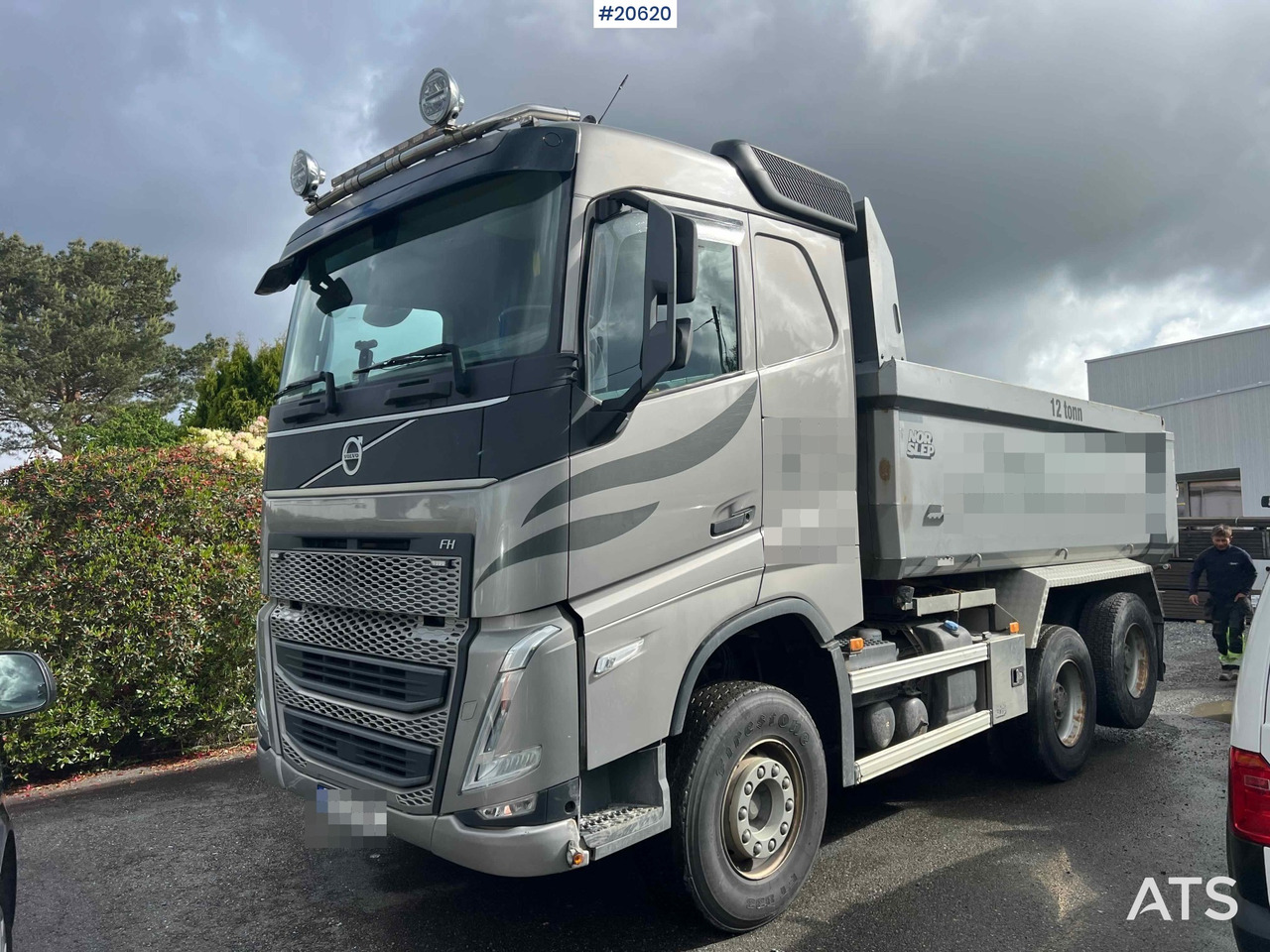 Volvo FH540 - Camion benne: photos 2 Volvo FH540 - Camion benne: photos 2
