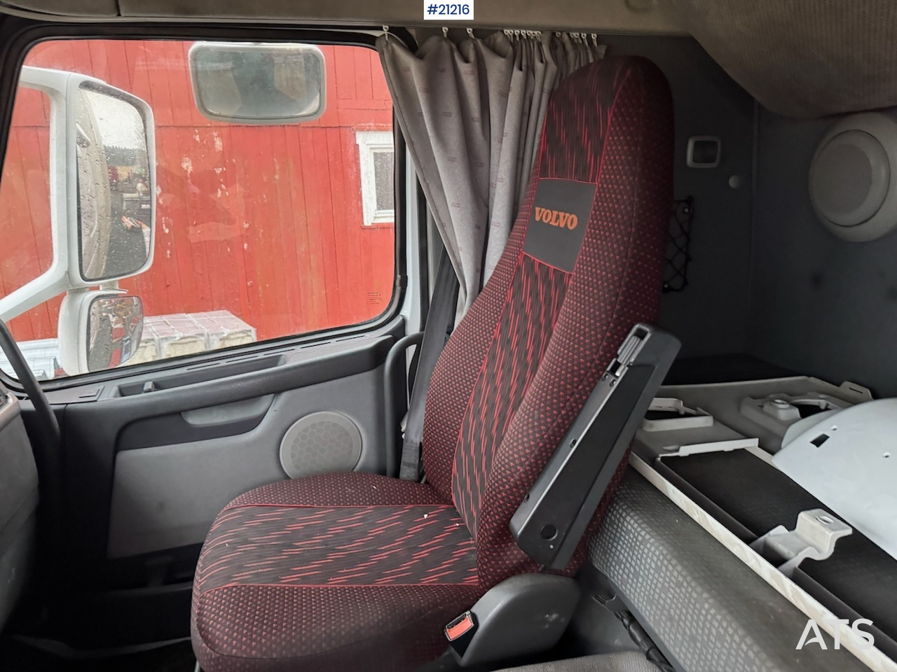 Camion fourgon Volvo FM9: photos 16 Camion fourgon Volvo FM9: photos 16