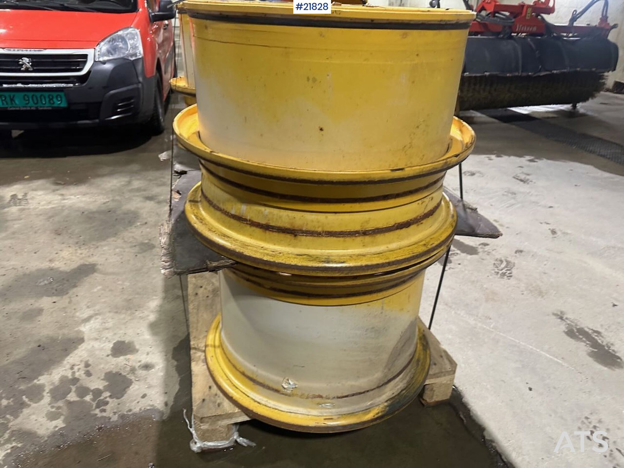 Volvo L60H - Jante pour Engins de chantier: photos 4 Volvo L60H - Jante pour Engins de chantier: photos 4