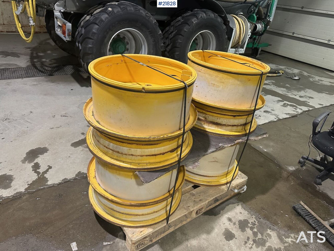 Volvo L60H - Jante pour Engins de chantier: photos 1 Volvo L60H - Jante pour Engins de chantier: photos 1