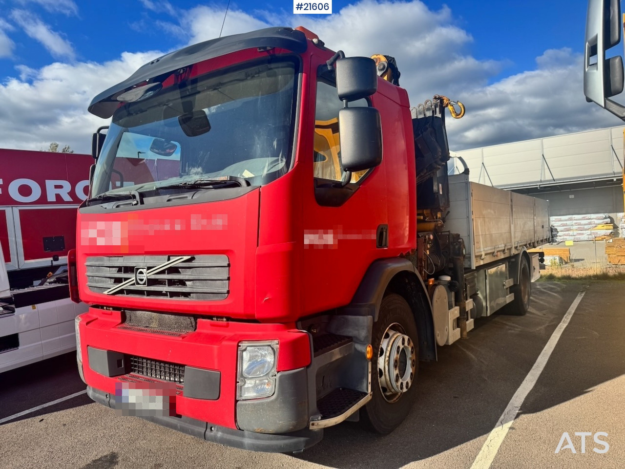 Volvo Volvo FE320 4x2 Kranbil m/ Effer 145 Kran - Camion grue: photos 1 Volvo Volvo FE320 4x2 Kranbil m/ Effer 145 Kran - Camion grue: photos 1