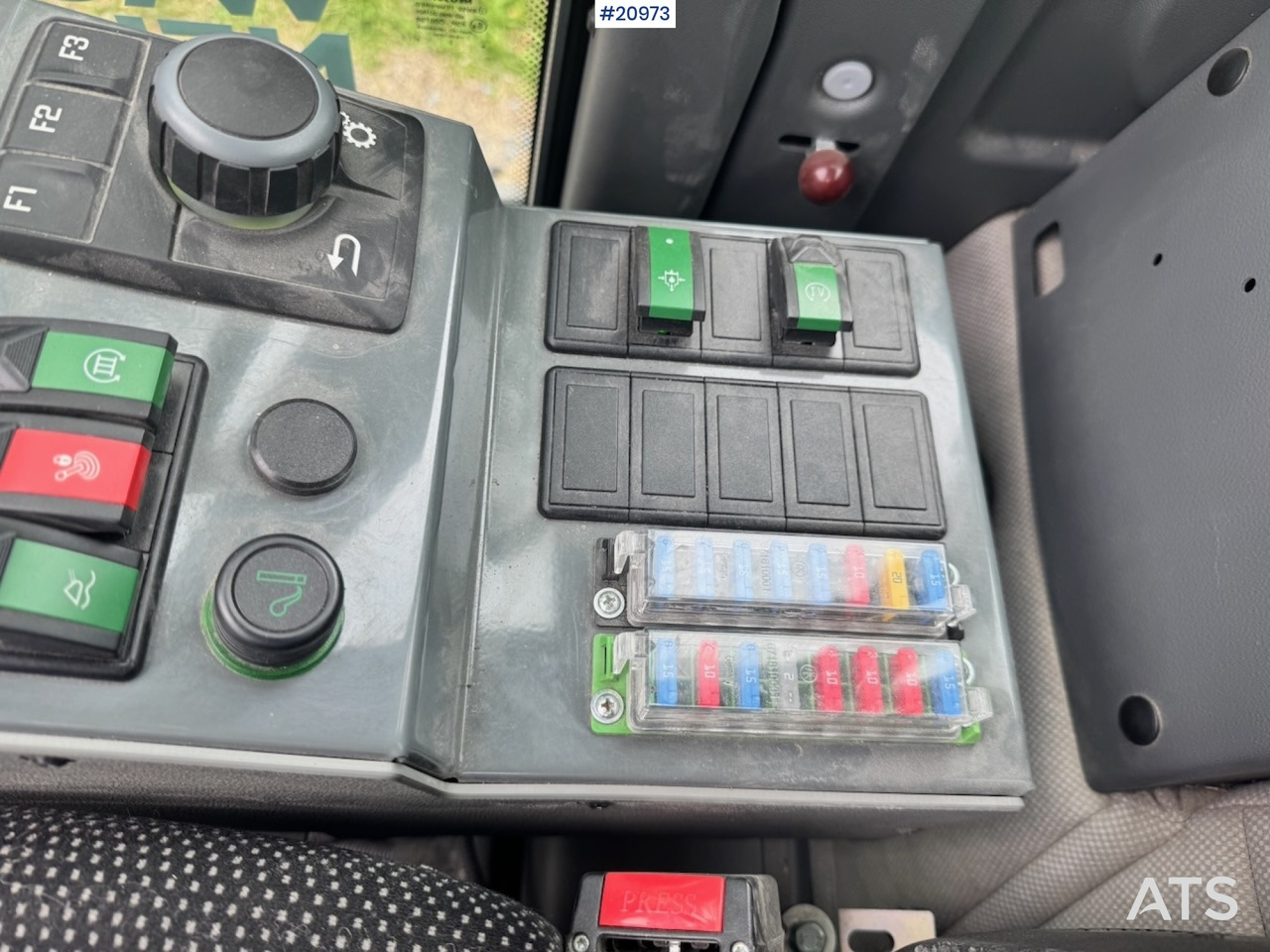 Chargeuse sur pneus Wacker Neuson RL70: photos 28
