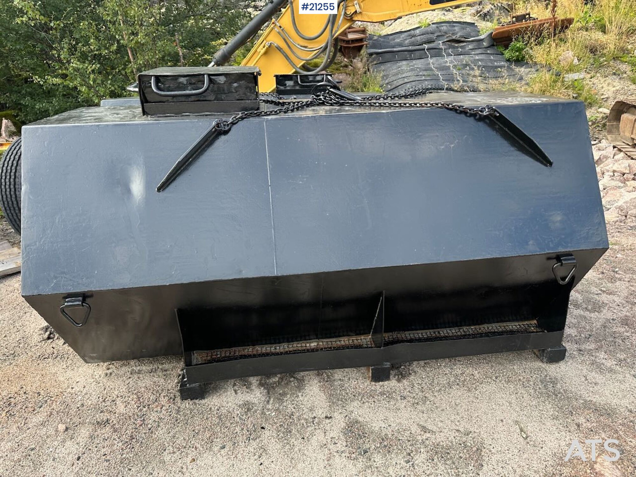 Dieseltanker på 2000L - Cuve de stockage: photos 2 Dieseltanker på 2000L - Cuve de stockage: photos 2