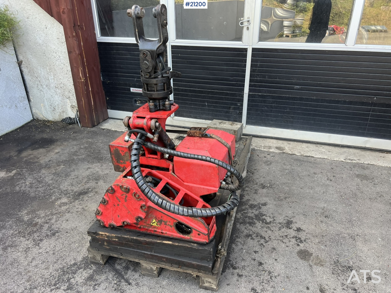 Hogstaggregat SG220RC hogstaggregat for kran m/ ekstra klo, sverd og kjede - Tête d'abattage: photos 2 Hogstaggregat SG220RC hogstaggregat for kran m/ ekstra klo, sverd og kjede - Tête d'abattage: photos 2