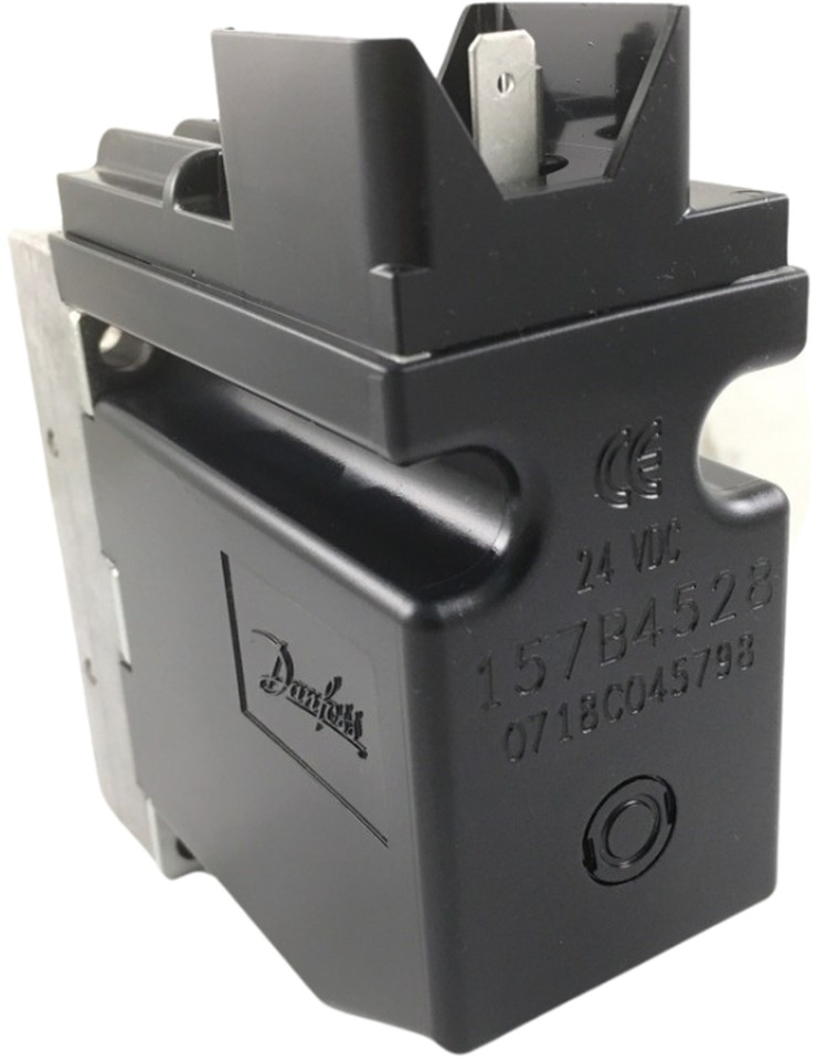 Danfoss Solenoid Valve 157B4528 - Valve hydraulique pour Grue auxiliaire: photos 1 Danfoss Solenoid Valve 157B4528 - Valve hydraulique pour Grue auxiliaire: photos 1