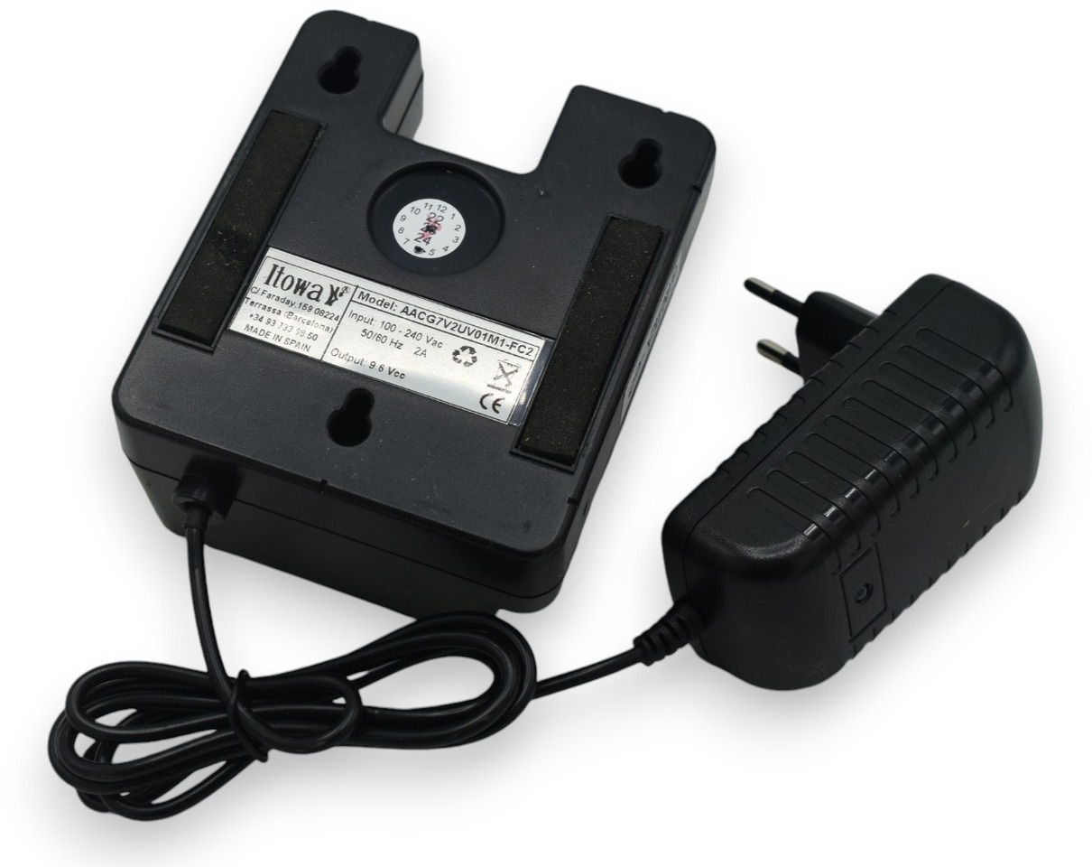 Itowa original charger BT7223MH, BT7216MH - Système électrique pour Grue auxiliaire: photos 4 Itowa original charger BT7223MH, BT7216MH - Système électrique pour Grue auxiliaire: photos 4