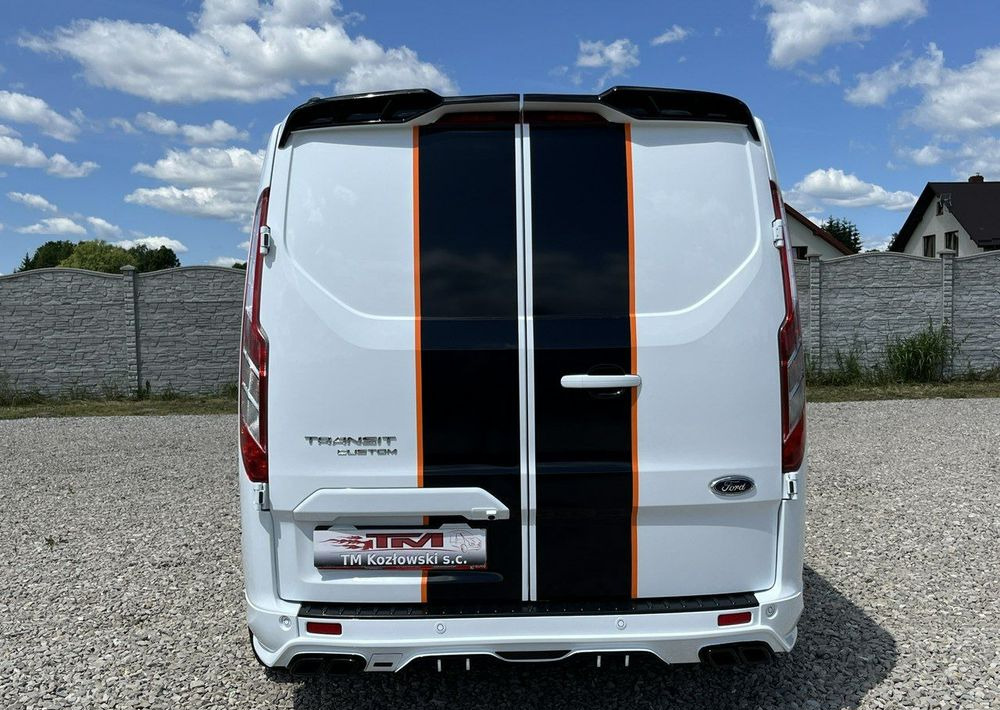 Ford Transit Custom - Voiture: photos 4 Ford Transit Custom - Voiture: photos 4