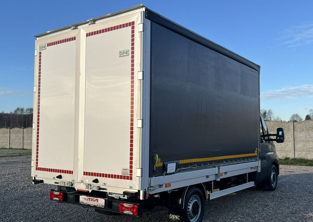 Iveco Daily - Utilitaire rideaux coulissants (PLSC): photos 4 Iveco Daily - Utilitaire rideaux coulissants (PLSC): photos 4