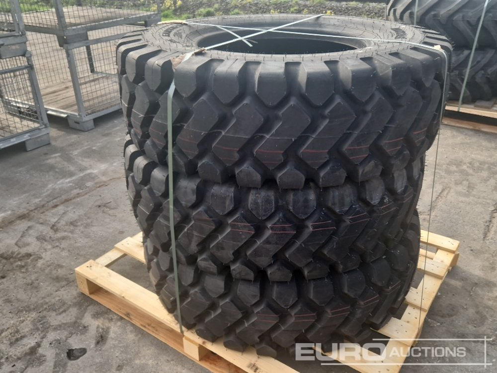 15.5-25 Tyres (3 of) - Pneu: photos 2 15.5-25 Tyres (3 of) - Pneu: photos 2