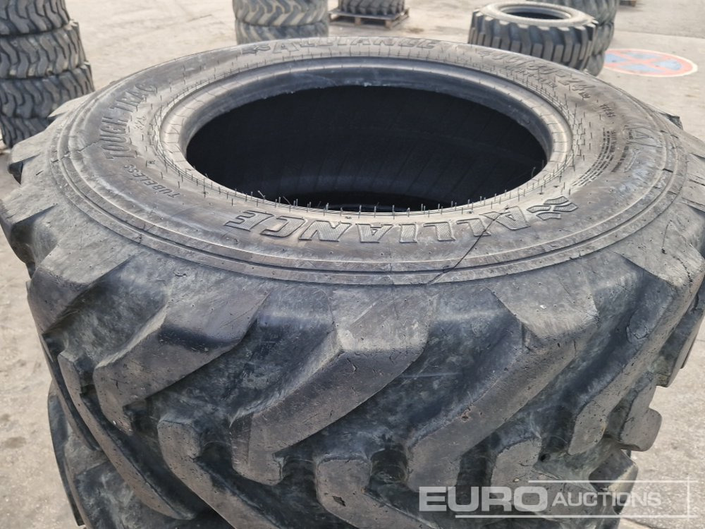 15.5/80/24 Tyres (4 of) - Pneu: photos 5 15.5/80/24 Tyres (4 of) - Pneu: photos 5