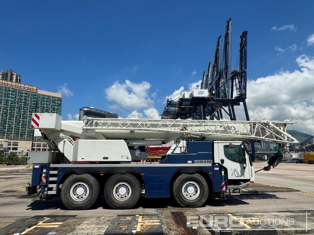 2010 Liebherr LTM1050-3.1 - Grue mobile: photos 2 2010 Liebherr LTM1050-3.1 - Grue mobile: photos 2