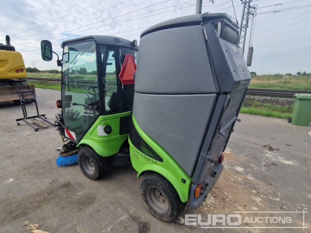 2011 EGHOLM FV2200 Sweeper - Balayeuse de voirie: photos 2 2011 EGHOLM FV2200 Sweeper - Balayeuse de voirie: photos 2