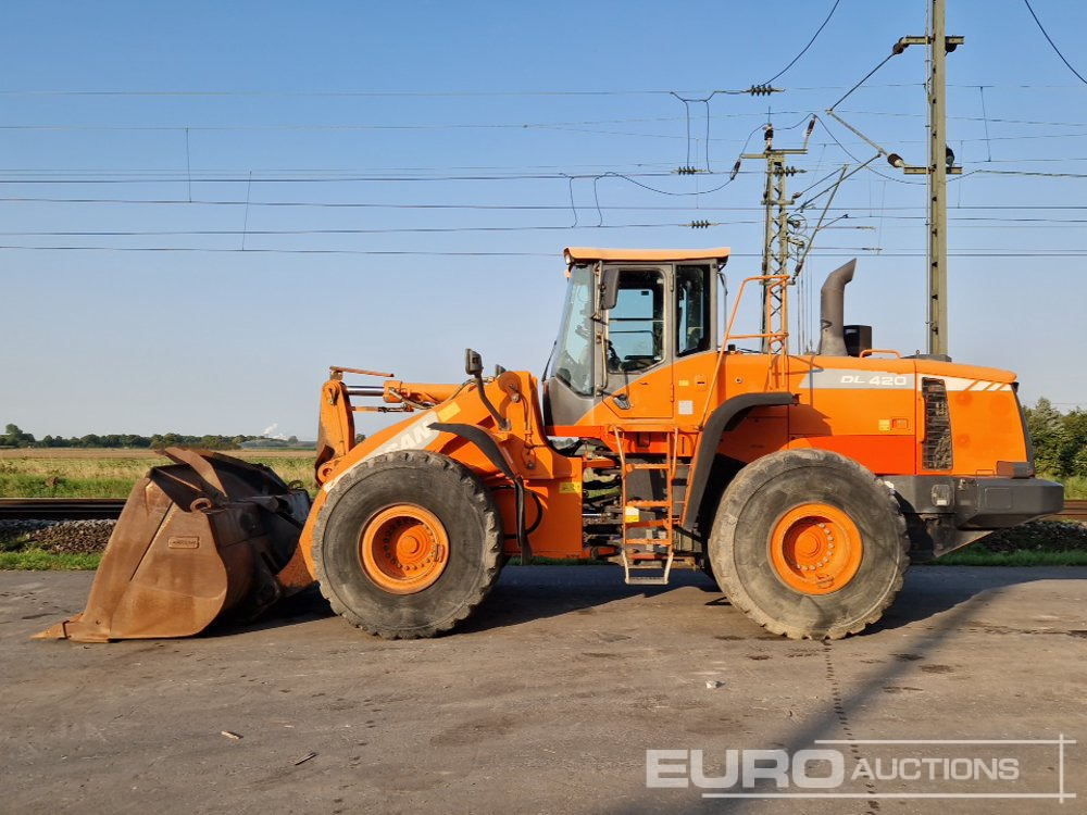 2012 Doosan DL420-3 - Chargeuse sur pneus: photos 2 2012 Doosan DL420-3 - Chargeuse sur pneus: photos 2