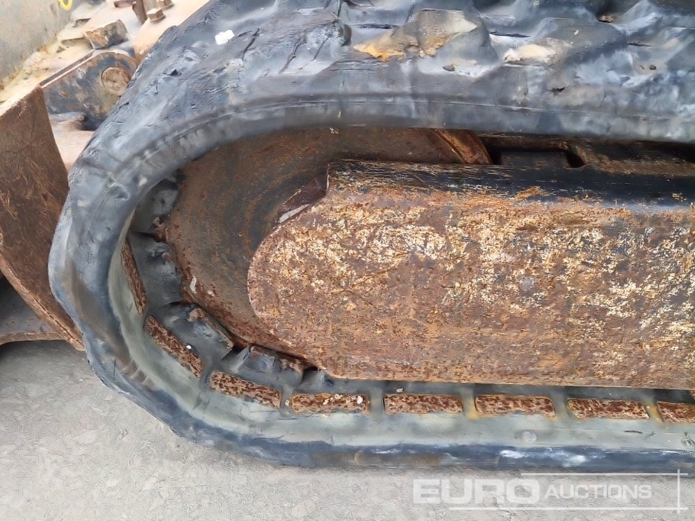 Mini pelle 2012 Kubota U10-3: photos 12 Mini pelle 2012 Kubota U10-3: photos 12