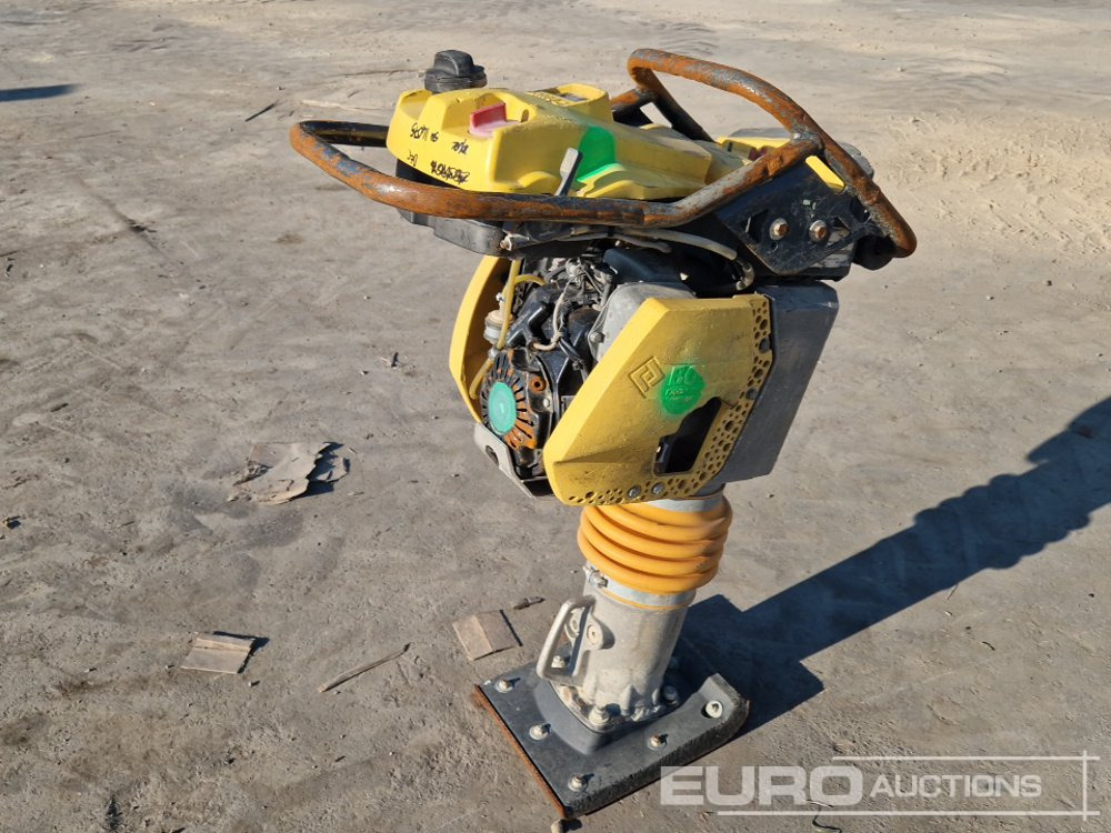 2014 Bomag BT 65 - Travaux routiers: photos 3 2014 Bomag BT 65 - Travaux routiers: photos 3