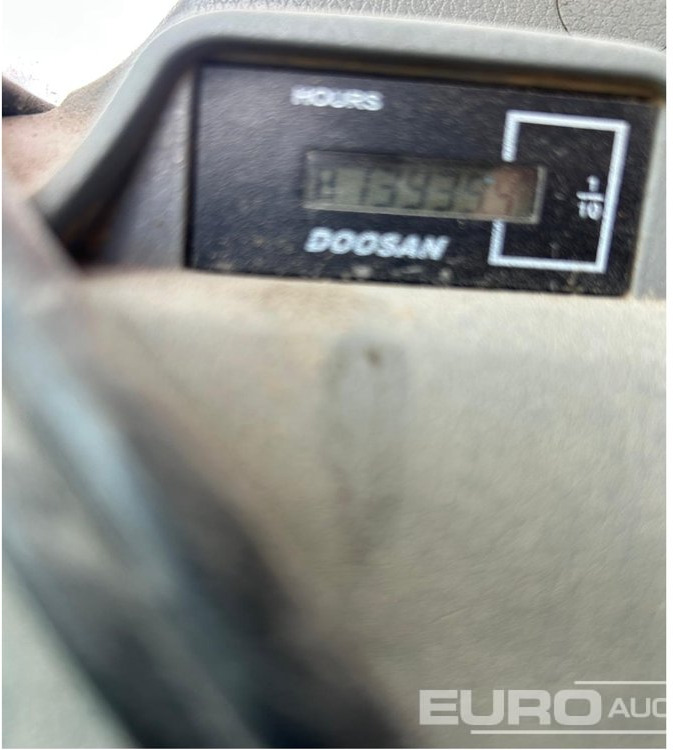 2014 Doosan DX340LC-3 - Pelle sur chenille: photos 2 2014 Doosan DX340LC-3 - Pelle sur chenille: photos 2