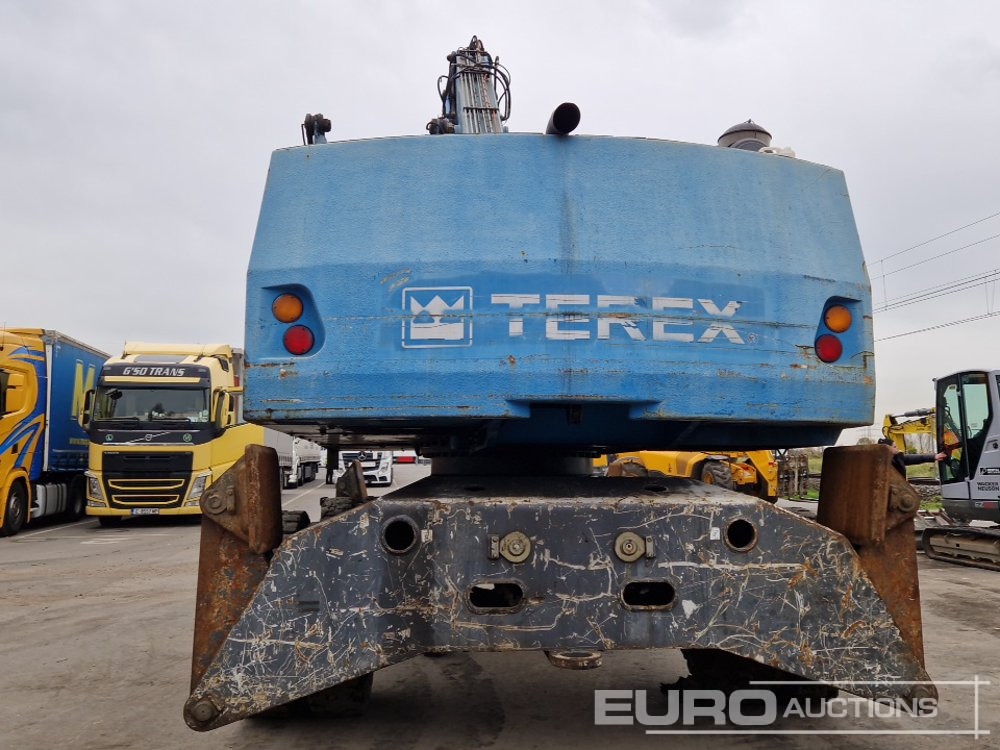 2014 Fuchs MHL350 - Pelle sur pneus: photos 4 2014 Fuchs MHL350 - Pelle sur pneus: photos 4