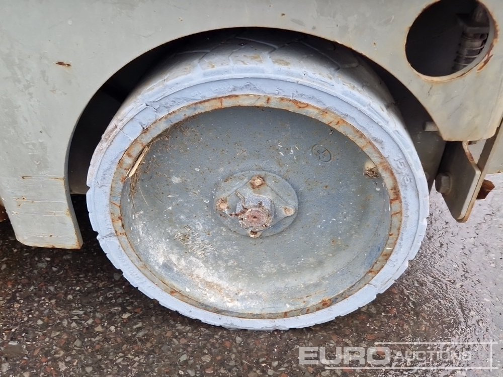 Nacelle ciseaux 2014 Haulotte Compact 8: photos 7