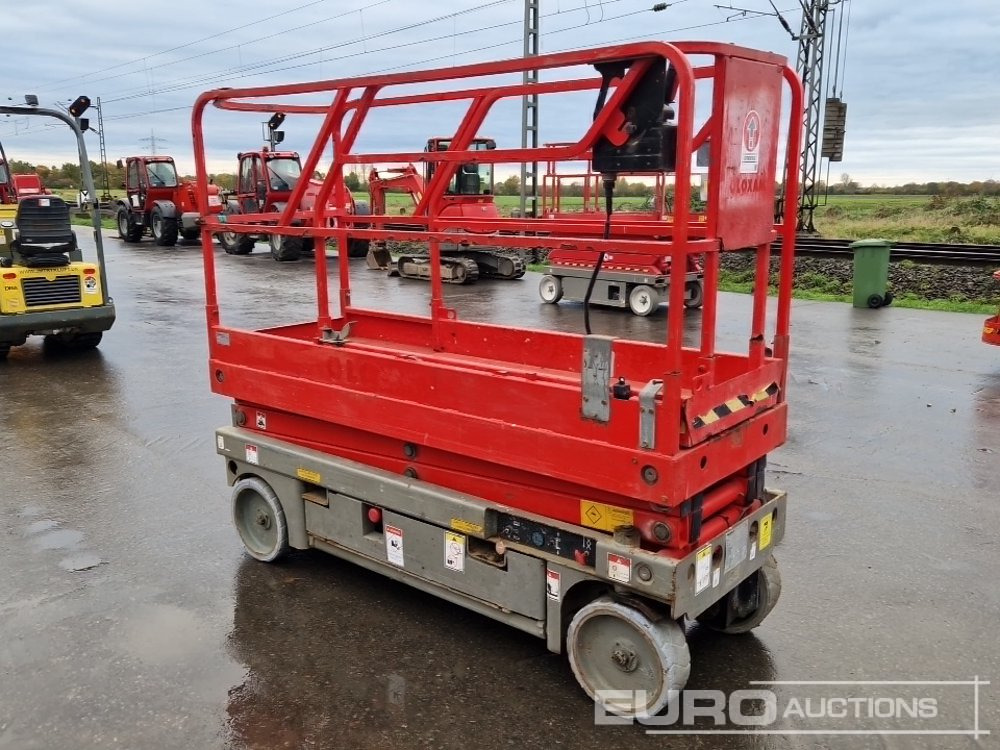 2014 Haulotte Compact 8 - Nacelle ciseaux: photos 3 2014 Haulotte Compact 8 - Nacelle ciseaux: photos 3