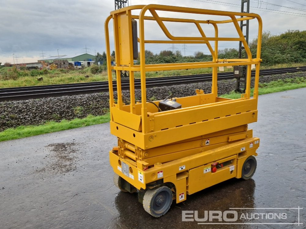 2014 Haulotte Optimum 8 - Nacelle ciseaux: photos 1 2014 Haulotte Optimum 8 - Nacelle ciseaux: photos 1