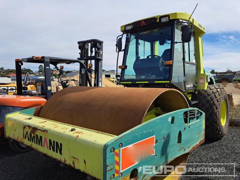 2015 Ammann ASC110D - Compacteur: photos 1 2015 Ammann ASC110D - Compacteur: photos 1
