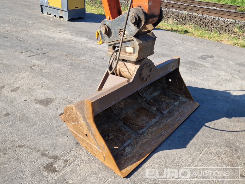 Pelle sur pneus 2015 Hitachi ZX190W-5: photos 18