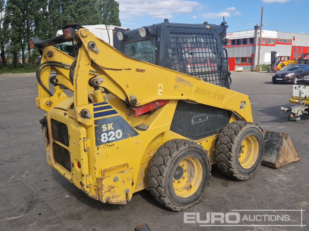 2015 Komatsu SK820-5 - Mini chargeuse: photos 4 2015 Komatsu SK820-5 - Mini chargeuse: photos 4