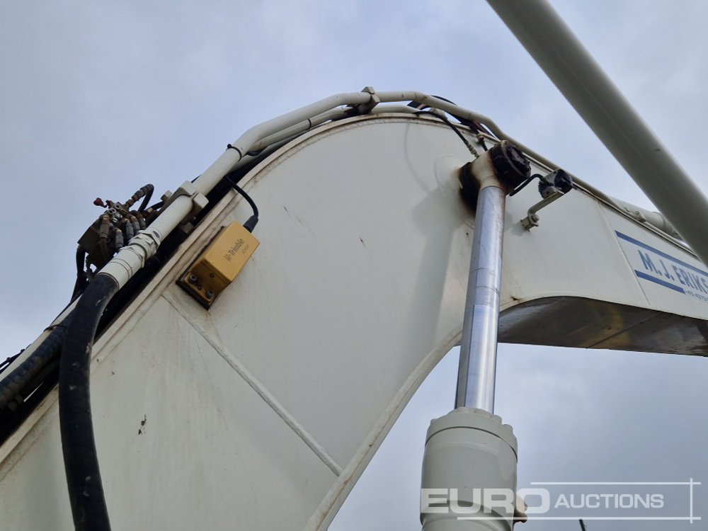 Pelle sur chenille 2015 Volvo EC220EL: photos 26