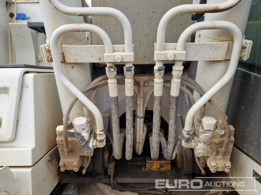 Pelle sur chenille 2015 Volvo EC220EL: photos 28