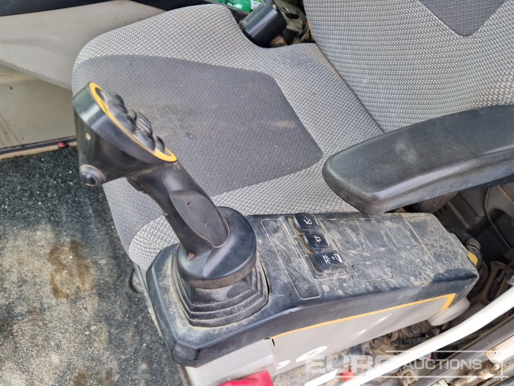 Pelle sur chenille 2015 Volvo EC220EL: photos 44