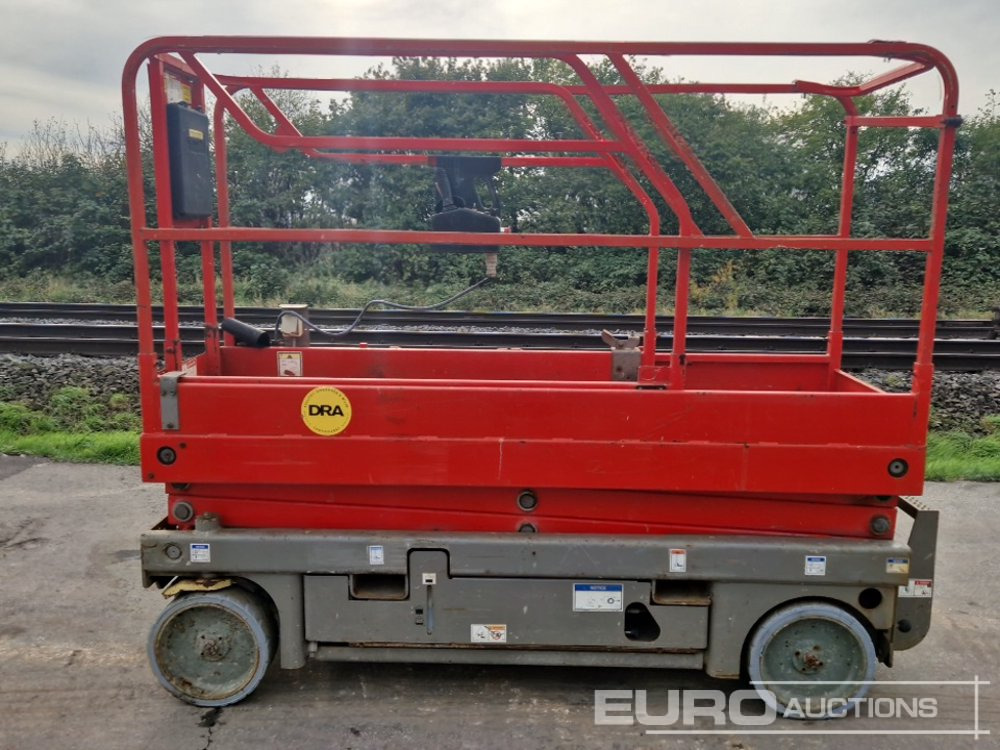 2016 Haulotte Compact 8 - Nacelle ciseaux: photos 2 2016 Haulotte Compact 8 - Nacelle ciseaux: photos 2