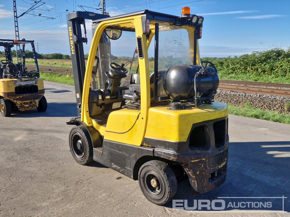 2016 Hyster H3.0FT - Chariot élévateur à gaz: photos 3 2016 Hyster H3.0FT - Chariot élévateur à gaz: photos 3